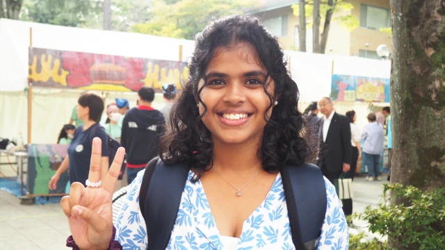 夏期講習特別イベントの英会話講師Kaviya先生(インド・タミルナドゥ出身)