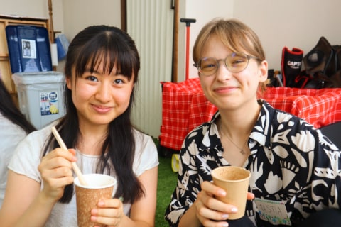 夏期講習イベント|ウクライナ出身の海外の先生との2ショット